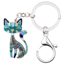 Load image into Gallery viewer, Cat Look Keyring
